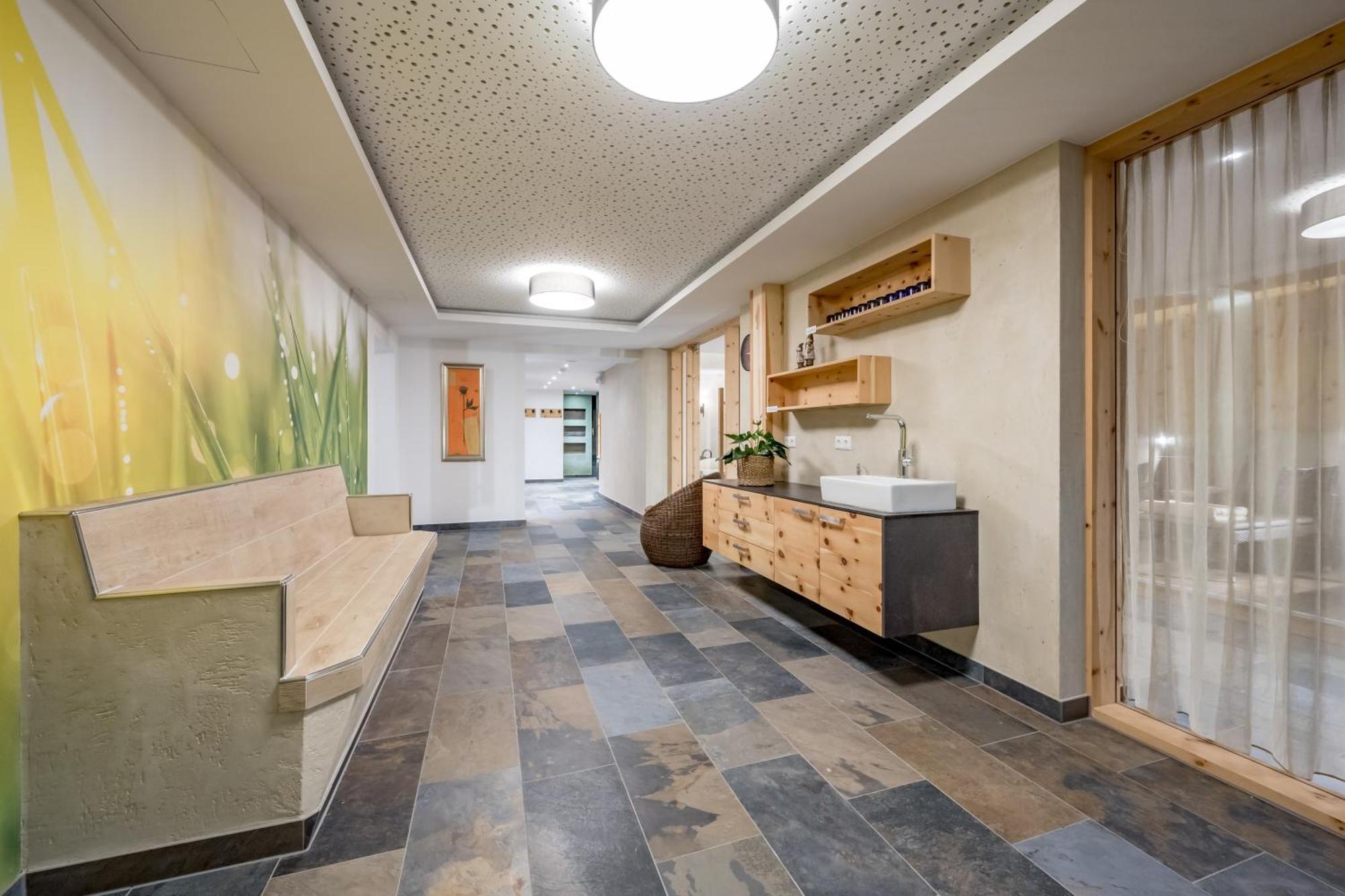Tilia Living - B&B Mit Dem Komfort Eines Kleinen, Feinen Hotels Ried im Oberinntal Dış mekan fotoğraf
