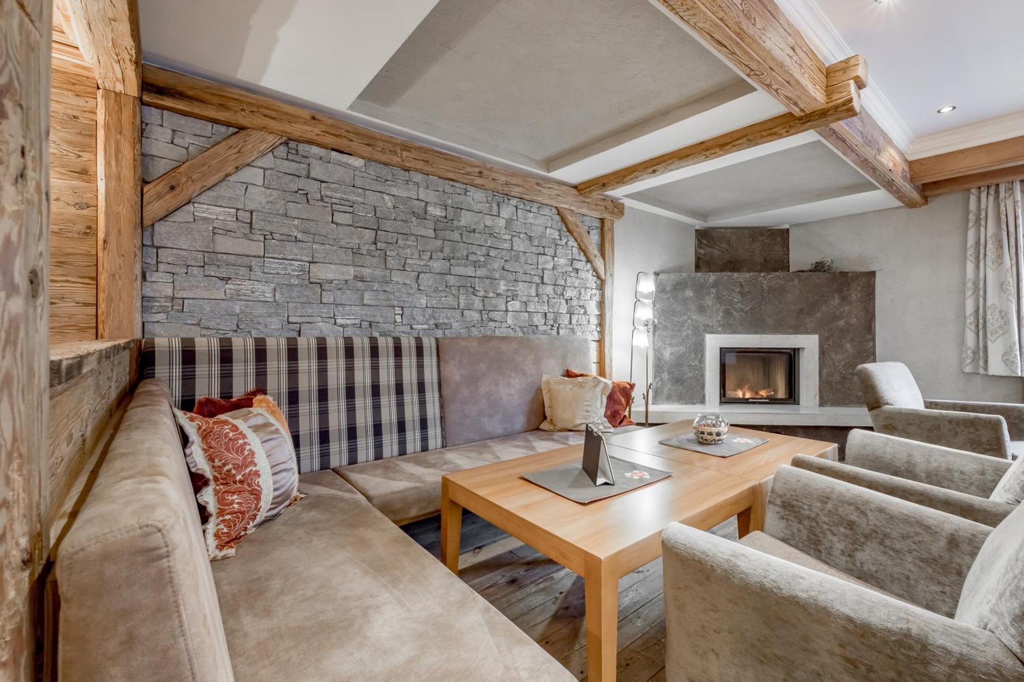 Tilia Living - B&B Mit Dem Komfort Eines Kleinen, Feinen Hotels Ried im Oberinntal Dış mekan fotoğraf