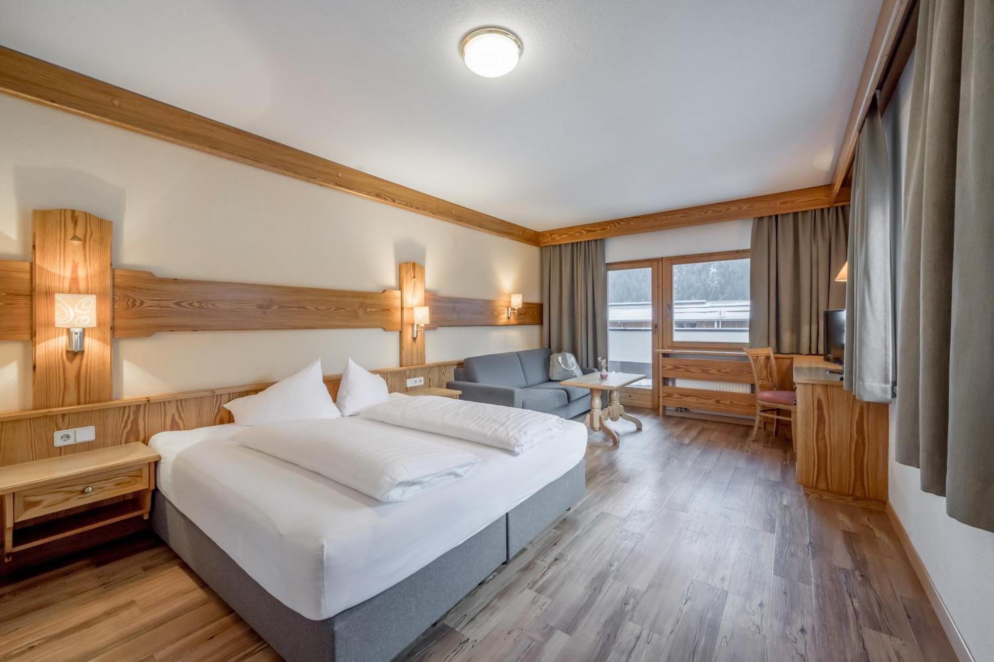Tilia Living - B&B Mit Dem Komfort Eines Kleinen, Feinen Hotels Ried im Oberinntal Dış mekan fotoğraf