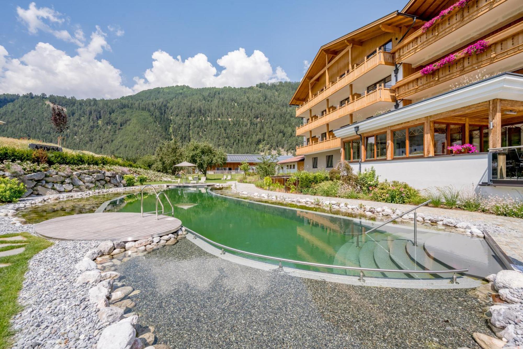 Tilia Living - B&B Mit Dem Komfort Eines Kleinen, Feinen Hotels Ried im Oberinntal Dış mekan fotoğraf